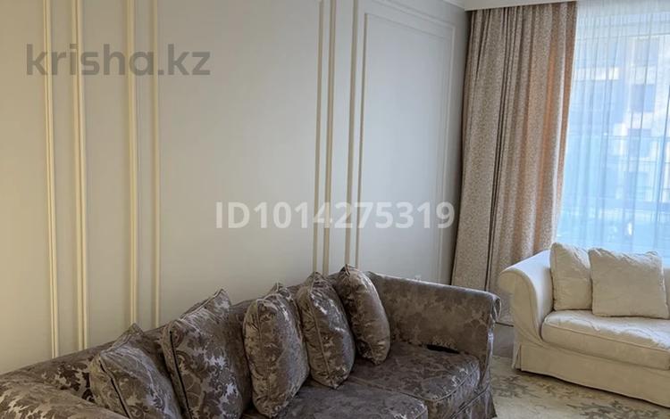 3-комнатная квартира · 90 м² · 3/10 этаж, Улы Дала 33 за 500 000 ₸ в Астане, Нура р-н — фото 2