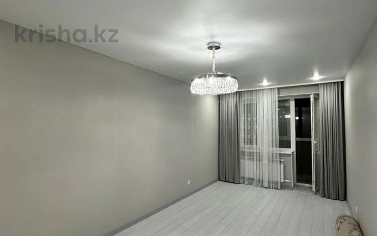 2-бөлмелі пәтер · 63 м² · 3/5 қабат, мкр. Алтын орда, бағасы: 27.5 млн ₸ в Актобе — фото 2