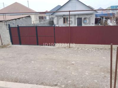 Отдельный дом · 4 комнаты · 120 м² · 5 сот., Алихан Бөкейхан 2 — Магазин Сезім за 35 млн 〒 в Кемертогане