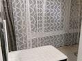 1-комнатная квартира · 42 м² · 1/5 этаж, мкр 8 289 — ул. 101 стр. бригады рынок Алтай за 140 000 ₸ в Актобе — фото 9