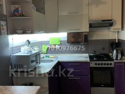 3 комнаты · 77 м² · 2/5 этаж, мкр №8 86 за 75 000 〒 в Алматы, Ауэзовский р-н