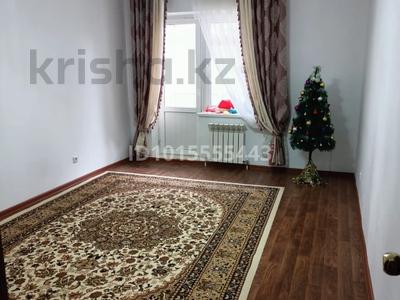 2-комнатная квартира · 60 м² · 1/5 этаж, мкр Нурсая, Мкрн Нурсая — Школа НИШ, рядом Технодом за 200 000 ₸ в Атырау