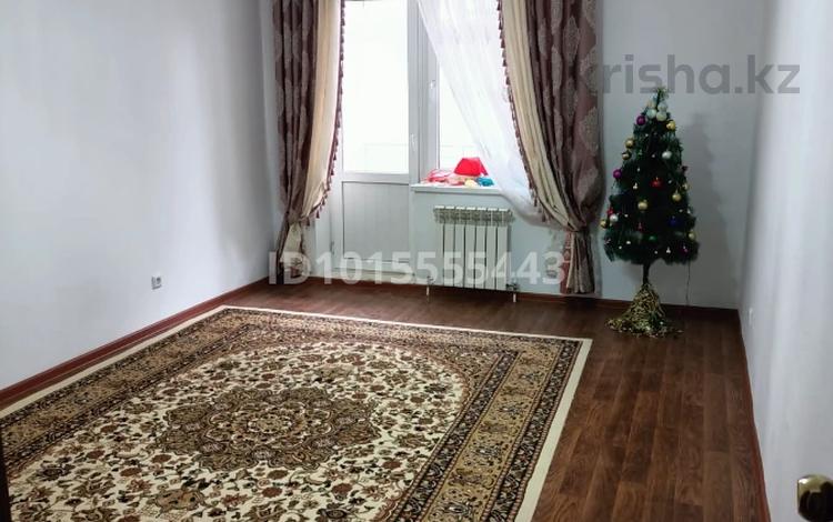 2-бөлмелі пәтер · 60 м² · 1/5 қабат, Нұрсая ш/а., Мкрн Нурсая — Школа НИШ, рядом Технодом, бағасы: 200 000 ₸ в Атырау, мкр Нурсая — фото 2
