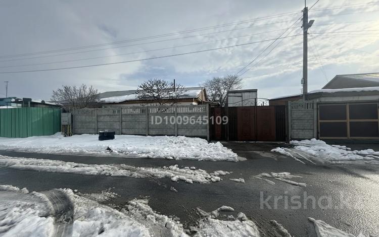 Часть дома · 4 комнаты · 100 м² · 7 сот., Переулок Лукманова 24 — Район залинией за 17 млн 〒 в Таразе — фото 16