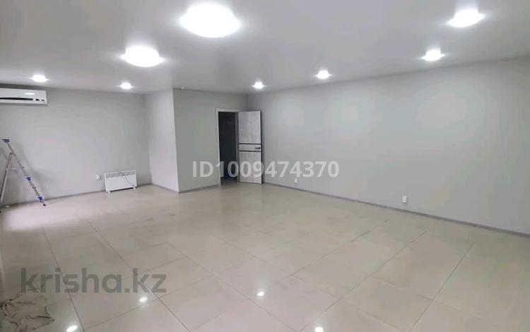 Свободное назначение, магазины и бутики · 50 м² за 28 млн ₸ в Усть-Каменогорске — фото 2