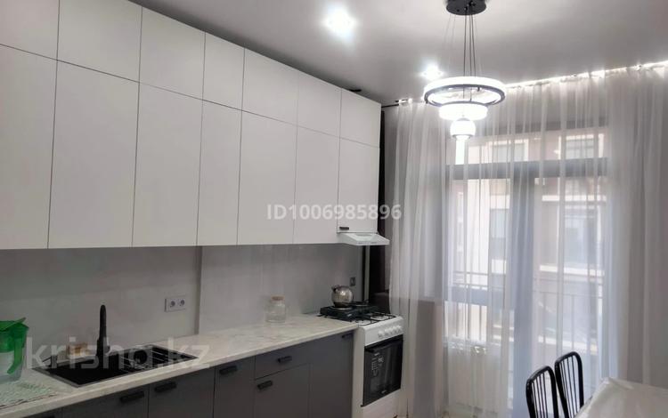 1-комнатная квартира · 40 м² · 5/6 этаж, мкр Нуркент за 250 000 ₸ в Алматы, Алатауский р-н — фото 2