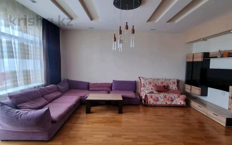 3-бөлмелі пәтер, 150 м², 14/14 қабат ай сайын, 10-й мкр 10, бағасы: 400 000 〒 в Актау, 10-й мкр — фото 2