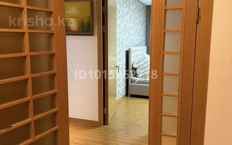 3-комнатная квартира · 140 м² · 11/22 этаж, Ахмет Байтурсынулы 5 за 650 000 ₸ в Астане, Сарайшык р-н — фото 2