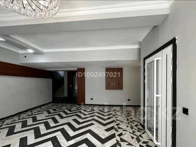Продажа квартир в Карагандинской обл.: 3-комнатная квартира · 88 м² · 10/10 этаж, Гапеева 16/1 за 46 млн 〒 3-комнатная квартира · 88 м² · 10/10 этаж, Гапеева 16/1 за 46 млн 〒 в Караганде, Казыбек би р-н