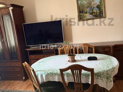 3-комнатная квартира · 85 м² · 5/5 этаж, Аль-фараби 51 за 600 000 ₸ в Алматы, Бостандыкский р-н