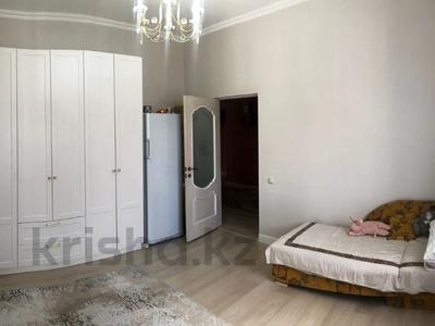 Отдельный дом • 6 комнат • 256 м² • 10 сот., мкр. Алтын орда, Береке 65 за 90 млн 〒 в Актобе, мкр. Алтын орда