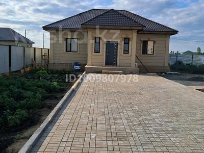 Отдельный дом · 4 комнаты · 136 м² · 10 сот., Казбек би 18 — Пос Караоткел от Астаны 15 мин за 50 млн ₸ в Астане