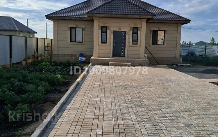 Отдельный дом · 4 комнаты · 136 м² · 10 сот., Казбек би 18 — Пос Караоткел от Астаны 15 мин за 50 млн ₸ в Астане — фото 2