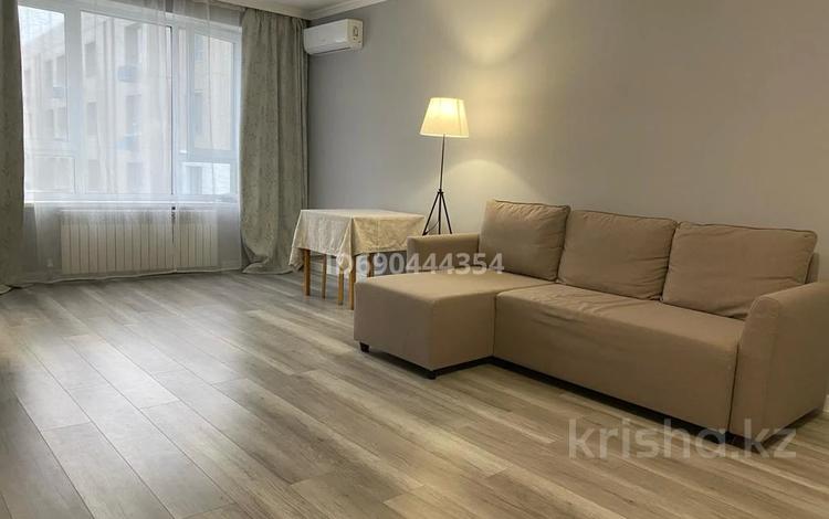 1-комнатная квартира, 40 м², 6/7 этаж помесячно, Райымбек батыра 169 за 220 000 〒 в  — фото 2