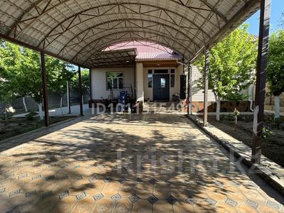 Жеке үй · 4 бөлме · 145 м² · 8 жүзд., Каратобе 727 — Дом расположен рядом с Детским садом Айкерим., бағасы: 48.5 млн ₸ в Шымкенте, Енбекшинский р-н