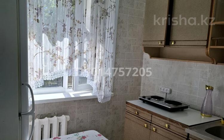 1-комнатная квартира · 33 м² · 2/5 этаж, Абая 50 за 95 000 ₸ в Темиртау — фото 2
