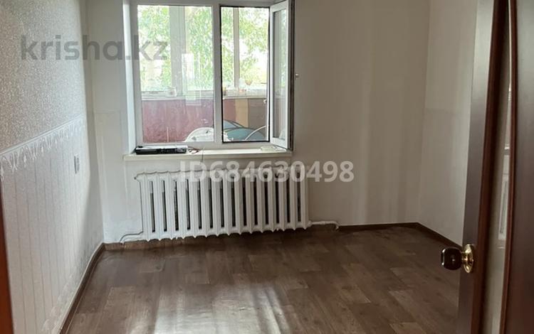 3-бөлмелі пәтер, 60 м², 5/5 қабат, Ерганата Көшербаева 60 А, бағасы: 8.7 млн 〒 в Экибастузе — фото 2