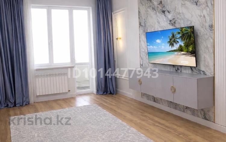 2-комнатная квартира · 80 м² · 3/16 этаж, Сыганак 6 — Култегин за 350 000 ₸ в Астане, Нура р-н — фото 2