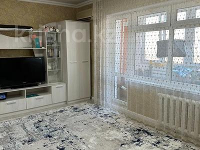 2-бөлмелі пәтер, 47 м², 6/12 қабат, мкр Аксай-1 4б, бағасы: ~ 24 млн 〒 в Алматы, Ауэзовский р-н