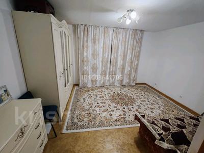 Продажа квартир в Актюбинской обл.: 1-комнатная квартира · 38.5 м² · 6/9 этаж, Нур Актобе 3 мкр, 13Н за 10.5 млн 〒 1-комнатная квартира · 38.5 м² · 6/9 этаж, Нур Актобе 3 мкр, 13Н за 10.5 млн 〒
