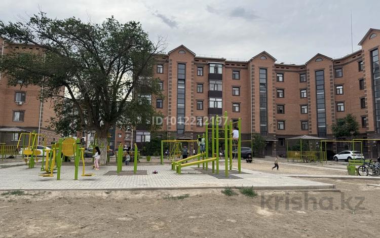 3-комнатная квартира · 73 м² · 4/5 этаж, Мкр. Левый Берег 45 за 25 млн ₸ в  — фото 2