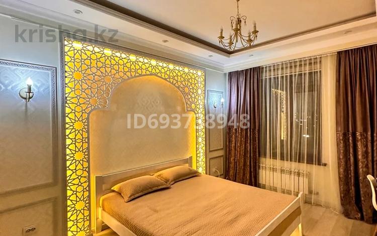 2-комнатная квартира · 110 м², Батырбекова 4/2 за 20 000 〒 в Туркестане — фото 16