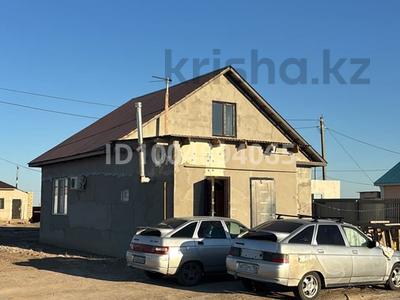 Отдельный дом · 2 комнаты · 79 м² · 11.9 сот., мкр Сая, 8 улица 2А за 16 млн ₸ в Атырау