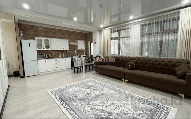 2-комнатная квартира · 84 м² · 8/9 этаж, мкр 12 38Б за 28 млн ₸ в Актобе — фото 2
