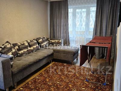 2-бөлмелі пәтер · 43.2 м² · 2/5 қабат, Жаңа қала ш/а., Проспект Нуркена Абдирова 22/2, бағасы: 18 млн ₸ в Караганде, Казыбек би р-н