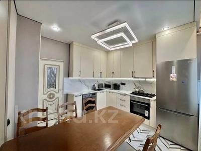 3-комнатная квартира · 71 м² · 8 этаж, мкр Аксай-1, Райымбека 508 — Саина за 44.5 млн ₸ в Алматы, Ауэзовский р-н