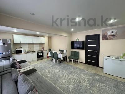 3-бөлмелі пәтер · 63.1 м² · 1/5 қабат, ул. 30 Гвардейской Дивизии 26, бағасы: 20 млн ₸ в Усть-Каменогорске