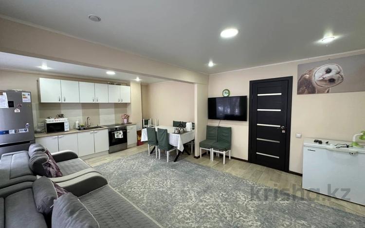 3-комнатная квартира · 63.1 м² · 1/5 этаж, ул. 30 Гвардейской Дивизии 26 за 20 млн ₸ в Усть-Каменогорске — фото 14