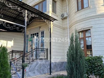 Отдельный дом · 6 комнат · 300 м² · 8 сот., Акжайык, Кайтпас 2, улица Жагажай — Толеметова Бокейханова за 110 млн ₸ в Шымкенте