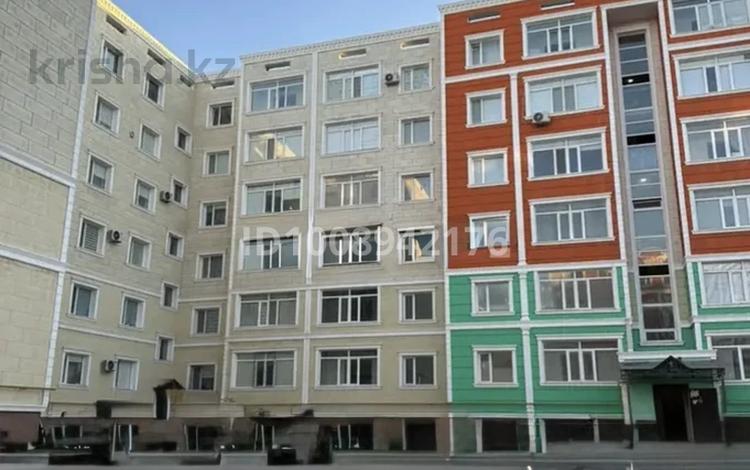 2-комнатная квартира · 69.7 м² · 1/6 этаж, 38-й мкр, 38 мкрн за 18 млн ₸ в Актау — фото 2