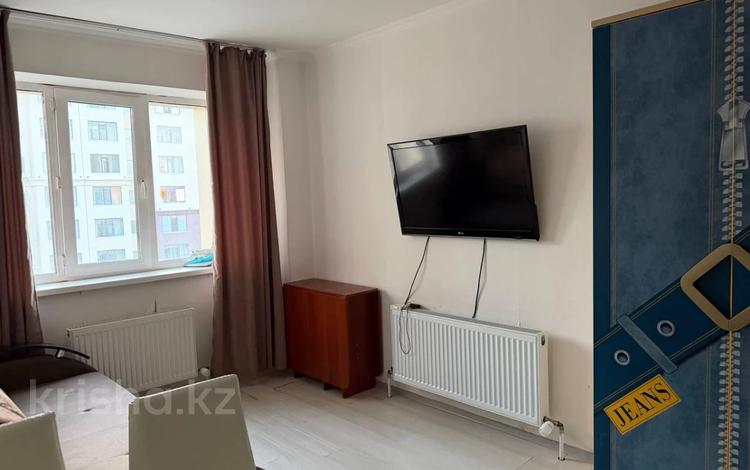 1-комнатная квартира · 37 м² · 11/14 этаж, Туран 55 — ТОРГ! В ИПОТЕКУ МОЖНО! СРОЧНАЯ ПРОДАЖА! за ~ 22 млн ₸ в Астане, Нура р-н — фото 2