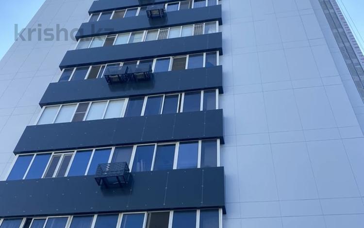 2-комнатная квартира · 81 м² · 10/16 этаж, Абулхаирхана за 28.5 млн ₸ в Актобе — фото 2