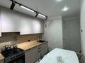 3-бөлмелі пәтер · 70 м² · 1/9 қабат, мкр Строитель 19:1, бағасы: 26.5 млн ₸ в Уральске — фото 3