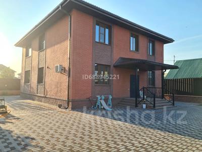 Жеке үй · 6 бөлме · 253 м² · 7 сот., мкр Акбулак, Хан шатыр 24, бағасы: 220 млн ₸ в Алматы, Алатауский р-н