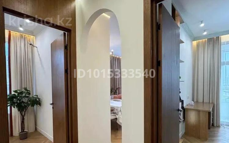 3-комнатная квартира · 65.4 м² · 3/8 этаж, Мангилик Ел 61 за 700 000 ₸ в Астане, Есильский р-н — фото 2
