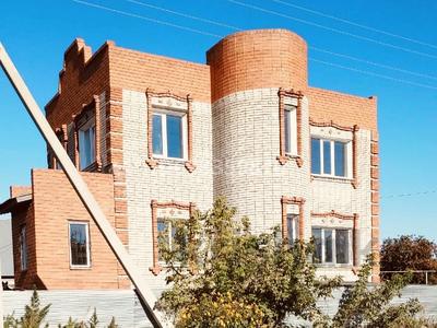 Отдельный дом · 4 комнаты · 138 м² · 12 сот., Промышленная 37 за 48 млн 〒 в Рудном