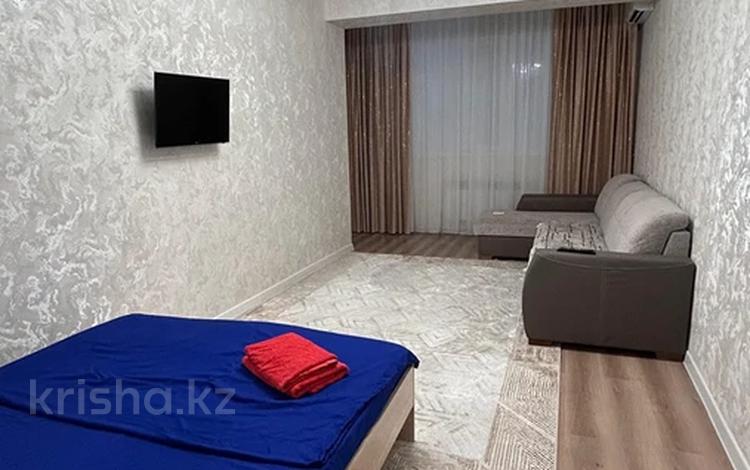 1-комнатная квартира · 60 м² · 2/9 этаж, 17-й мкр 97/1 за 2 000 ₸ в Актау — фото 2
