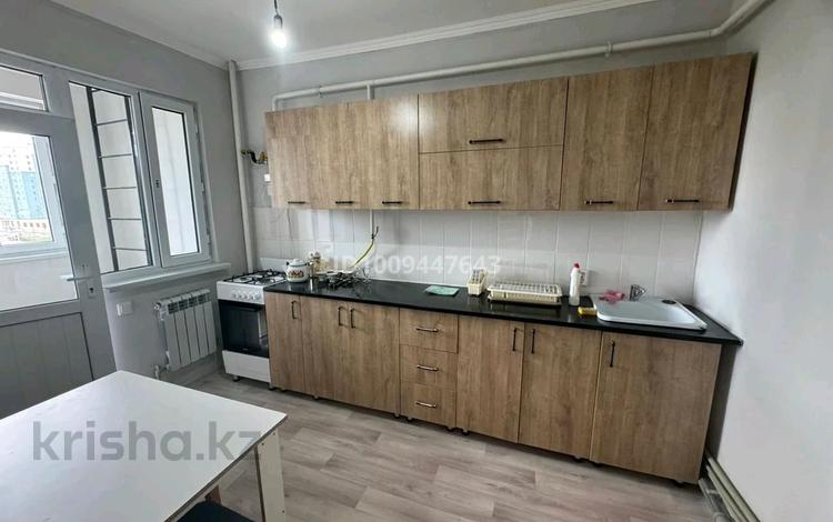 1-комнатная квартира · 50 м² · 4/7 этаж, 11 — Народный банк муз айдыны туран мол арена стадион Достык уй бари жакын за 10 000 〒 в Туркестане — фото 2