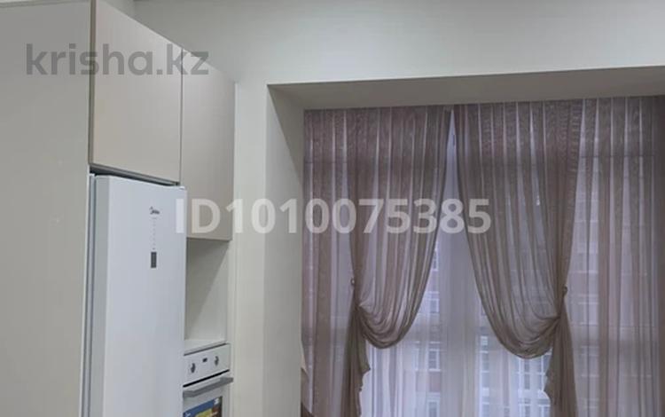 1-комнатная квартира · 50 м² · 7/9 этаж, мкр. Алтын орда, Алия Молдагулова 62/1 — Пр. А. Молдагуловой за 250 000 〒 в Актобе — фото 2