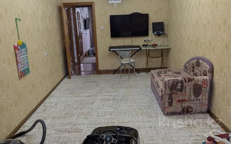 3-бөлмелі пәтер · 70 м² · 1/5 қабат, 6-ш/а. 4, бағасы: 20.5 млн ₸ в Актау, 6-й мкр — фото 2