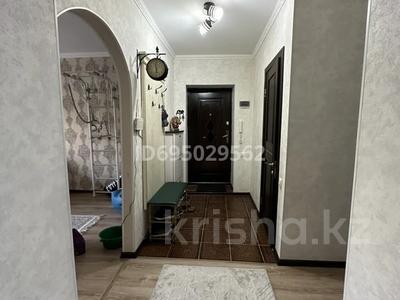 3-комнатная квартира · 80 м² · 3/5 этаж, Толе-би 5 — А. Байгазиева за 33 млн 〒 в Каскелене