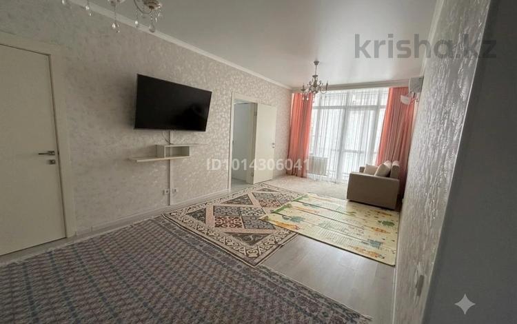 3-комнатная квартира · 71 м² · 11/12 этаж, мкр Акбулак, Дарабоз 67 за 45 млн ₸ в Алматы, Алатауский р-н — фото 2