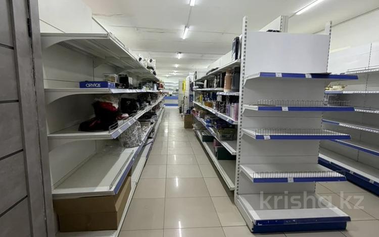Магазины и бутики · 120 м² за 450 000 ₸ в Уральске — фото 2