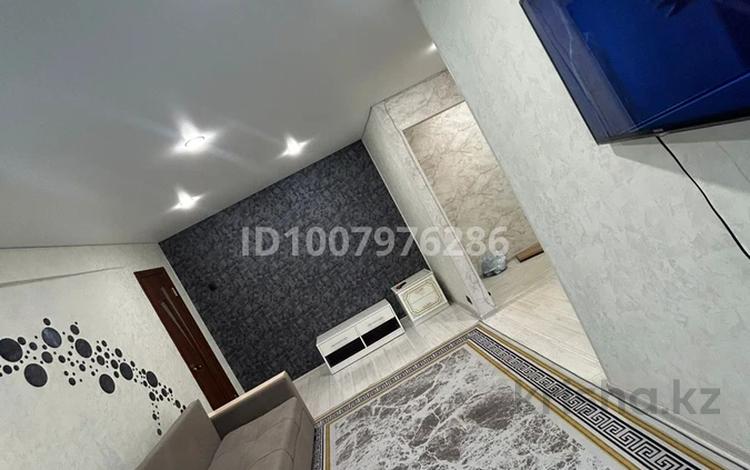 2-комнатная квартира · 68 м², Назарбаева 11 за 15 000 ₸ в Усть-Каменогорске — фото 2
