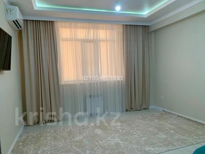 2-комнатная квартира · 56 м² · 4/9 этаж, мкр Нурсая, Абулхайыр хана за 33 млн 〒 в Атырау