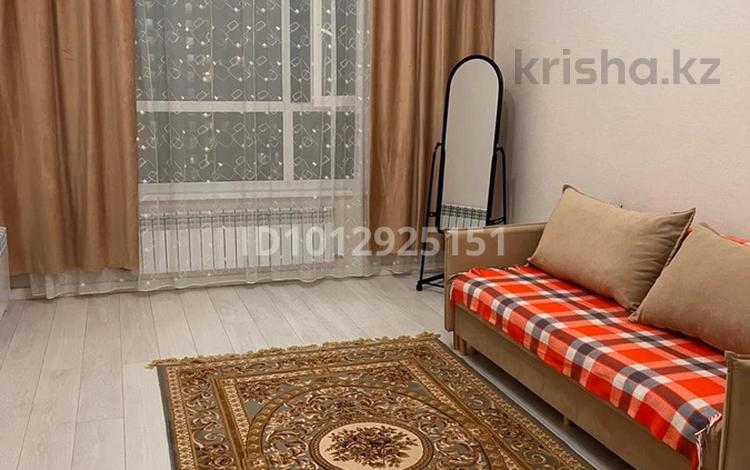 1-бөлмелі пәтер · 40 м² · 8/12 қабат, Санжара Асфендиярова 3, бағасы: 210 000 ₸ в Астане, Нура р-н — фото 2